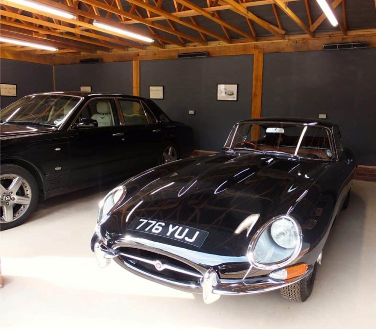Garage de voitures classiques
