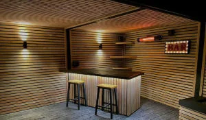 Herschel California noir chauffant un bar extérieur