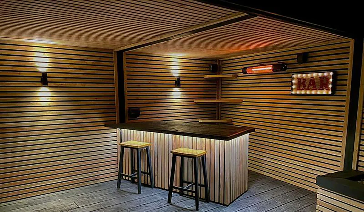 Herschel California noir chauffant un bar extérieur