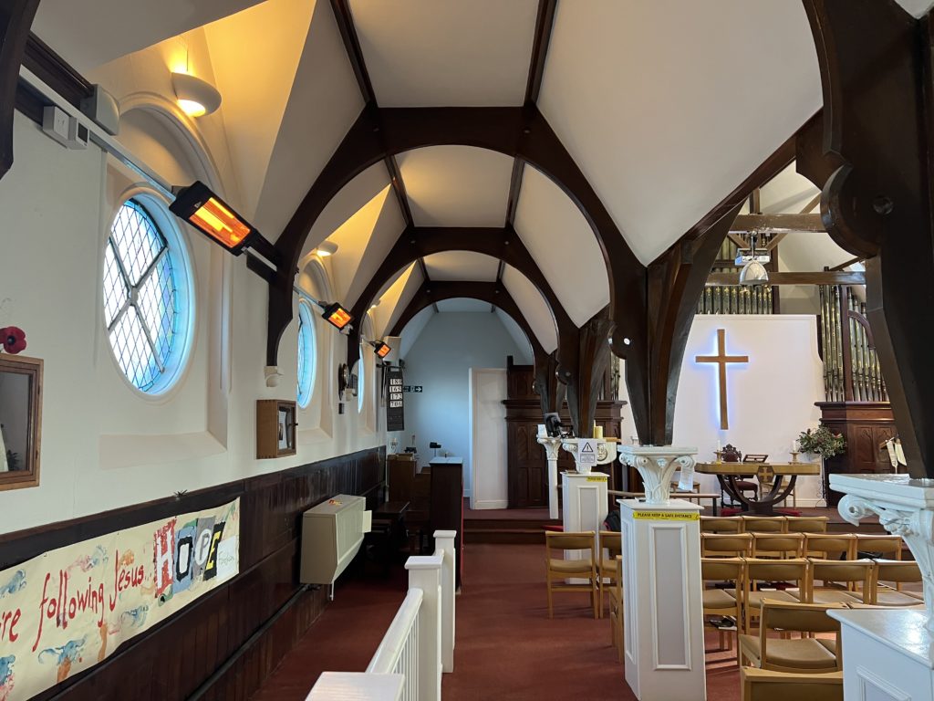 Herschel Colorado dans une Eglise