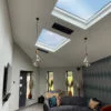 Herschel Krystal Noir avec montage encastré au plafond pour une finition contemporaine et affleurante.