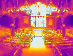 Imagerie thermique montrant la zone chauffée après la mise en route des chauffages de l'église Halo