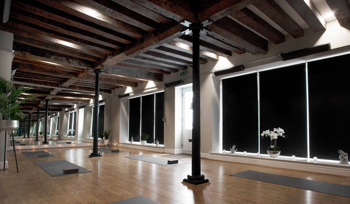 Magnifique studio de Hot Yoga chauffé par Herschel