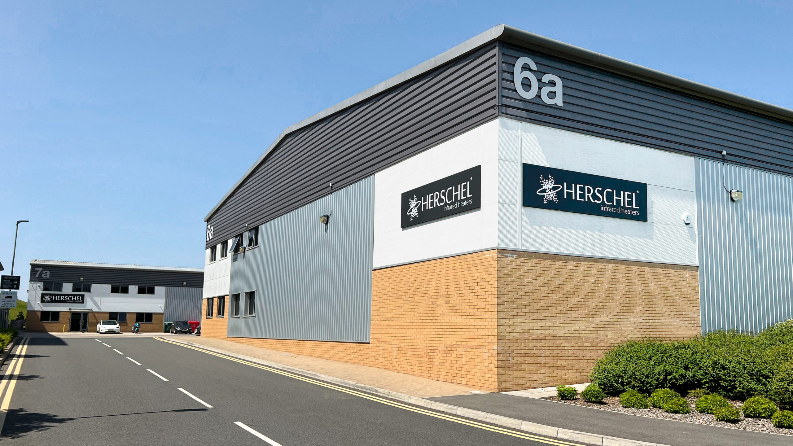Siège social européen et site de production de Herschel Infrarouge