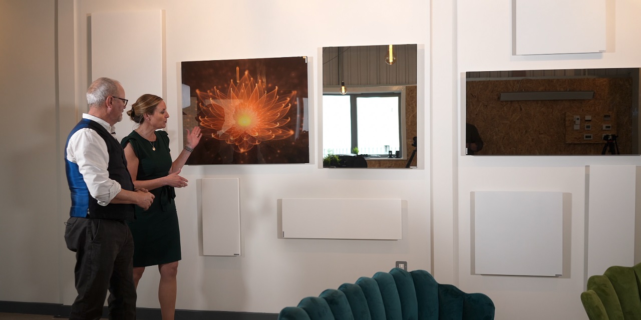 Partager les avantages de Herschel Infrared avec Robert Llewellyn